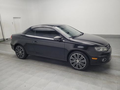 Used 2015 Volkswagen Eos Final Edition FWD image 11