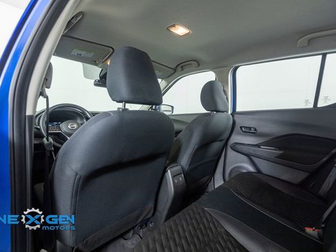 Used 2022 Nissan Kicks SV image 24