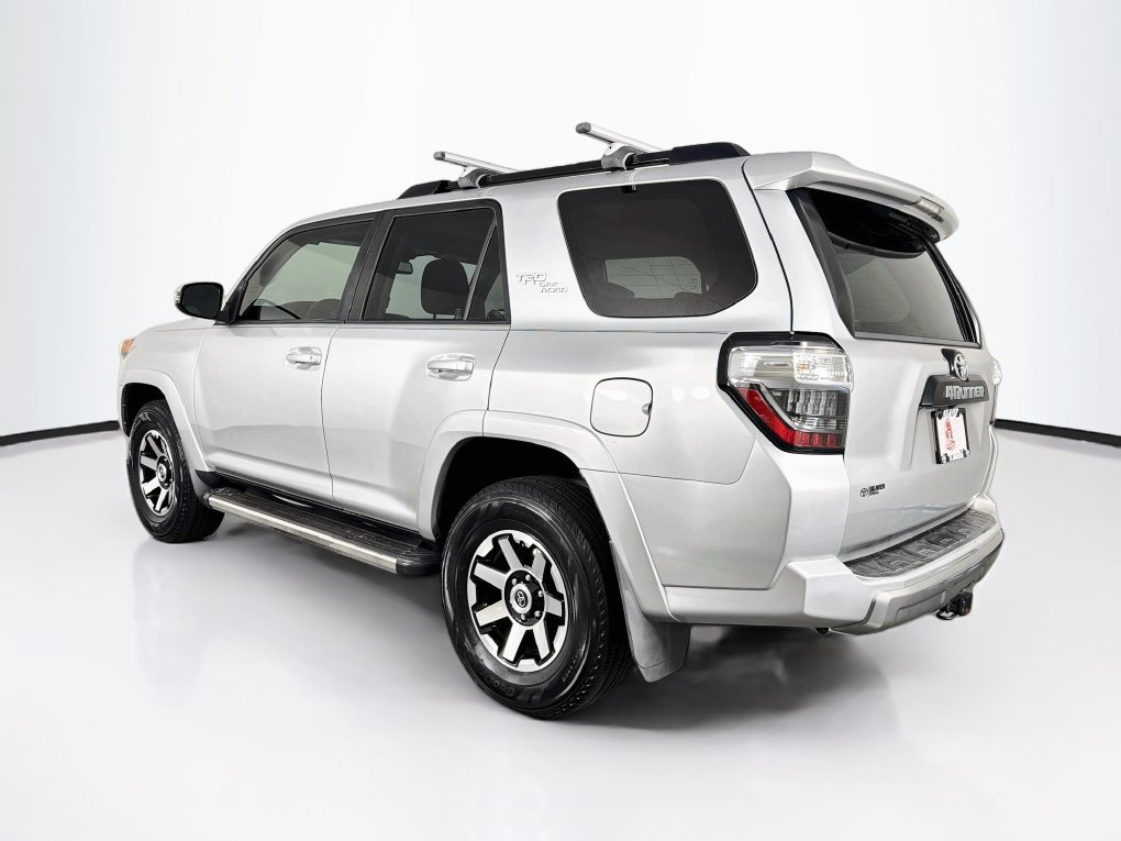 Used 2021 Toyota 4Runner TRD Off-Road Premium w/ Moonroof Package AWD/4WD image 7