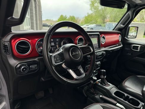 Used 2021 Jeep Wrangler Unlimited Rubicon AWD/4WD image 35