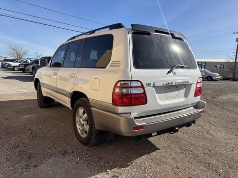 Used 2004 Toyota Land Cruiser image 5