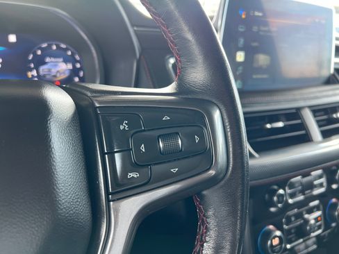 Used 2022 Chevrolet Suburban RST w/ Sport Performance Package image 19