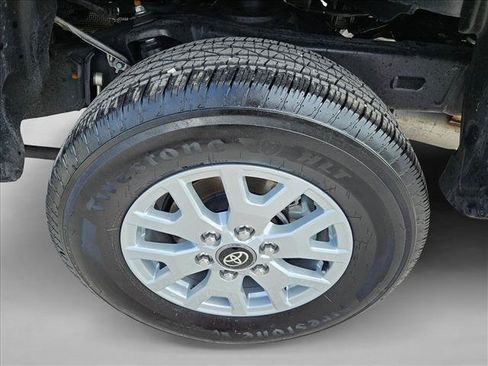 Used 2025 Toyota Tacoma SR5 RWD image 21