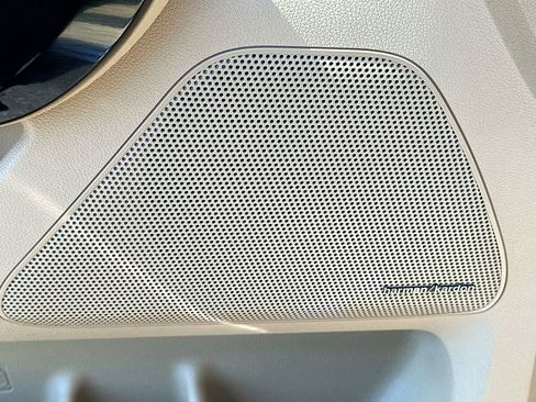 Certified 2019 Kia Sedona SX FWD image 19