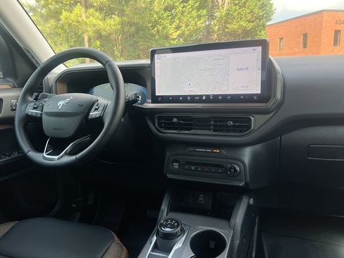 New 2025 Ford Bronco Sport Outer Banks w/ Sasquatch Outer Banks Package AWD/4WD image 3