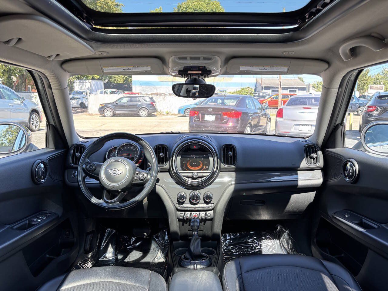 Used 2017 MINI Cooper Countryman FWD image 17