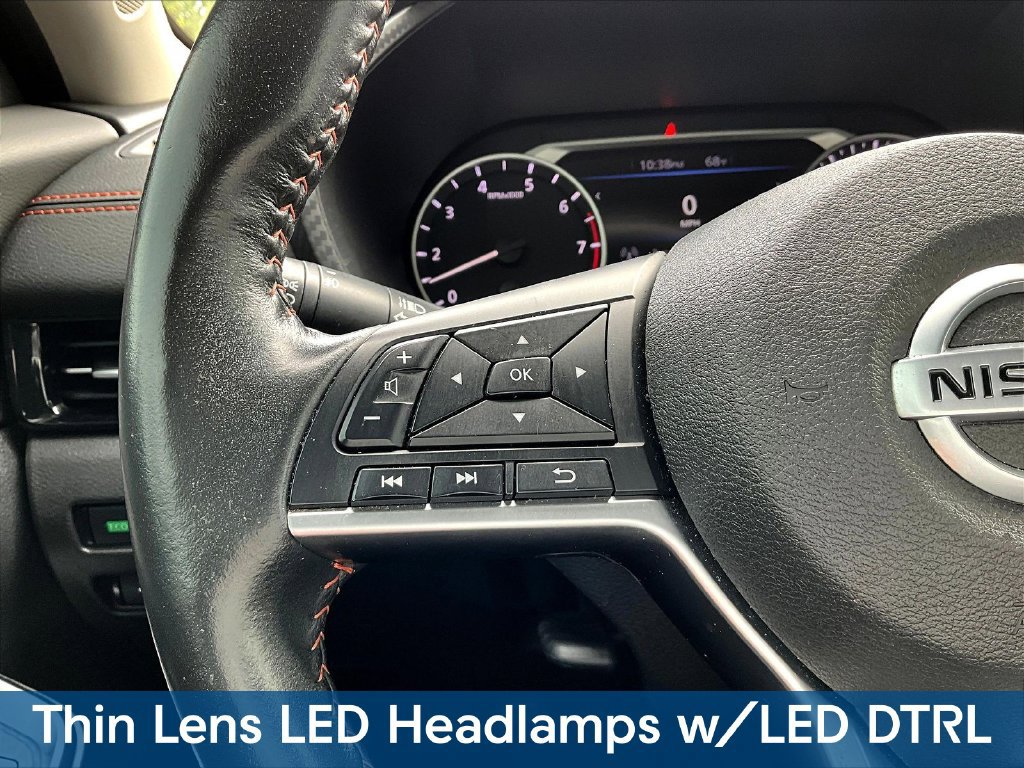 Used 2023 Nissan Sentra SR w/ SR Premium Package FWD image 13