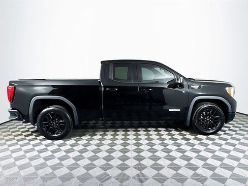 Used 2020 GMC Sierra 1500 Elevation w/ Elevation Value Package image 9