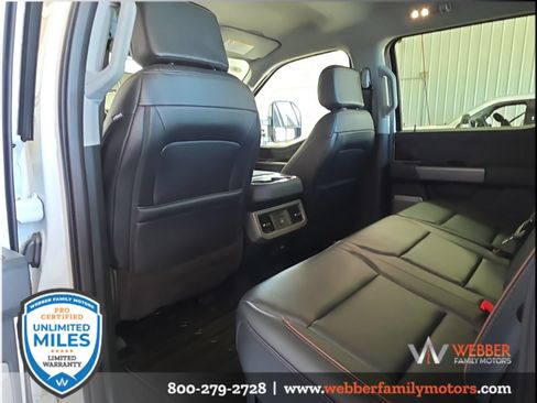 Used 2025 Ford F350 Lariat w/ Chrome Package AWD/4WD image 14