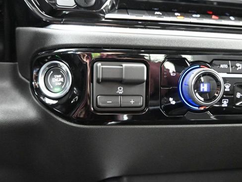 New 2026 Chevrolet Silverado 1500 RST AWD/4WD image 28
