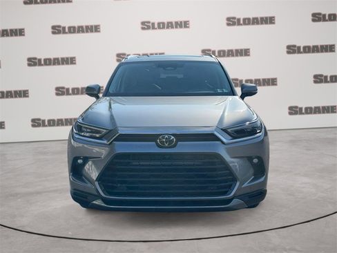 Used 2026 Toyota Grand Highlander Limited image 8