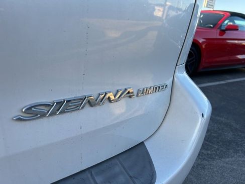 Used 2006 Toyota Sienna image 5