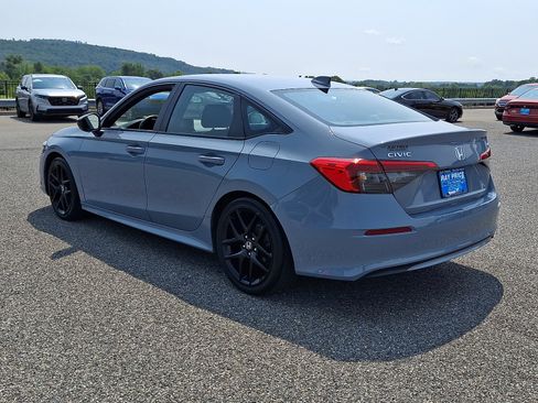 Certified 2022 Honda Civic Sport image 5