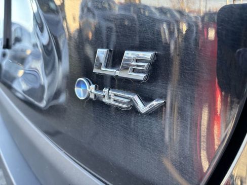 Used 2025 Toyota RAV4 LE image 12