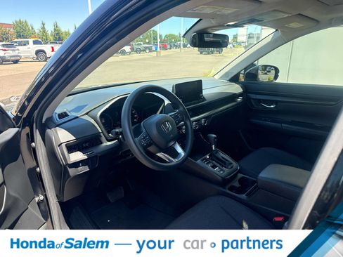 Used 2024 Honda CR-V EX image 2