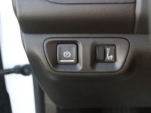 Used 2021 GMC Acadia SLE w/ Driver Convenience Package FWD image 31
