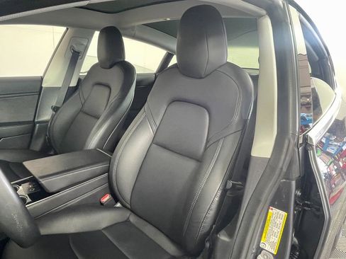 Used 2018 Tesla Model 3 Long Range image 24