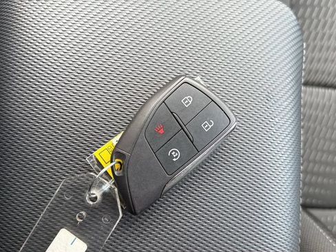 Certified 2026 Chevrolet Equinox LT FWD image 25