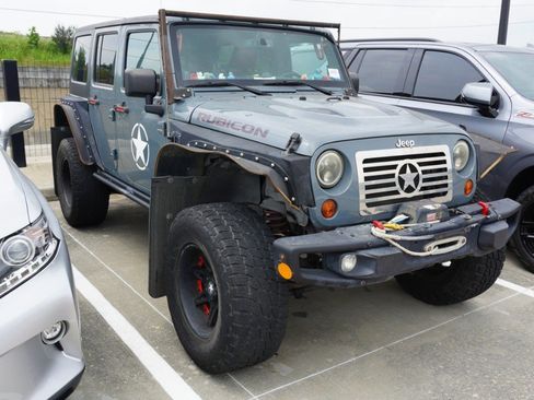 Used 2013 Jeep Wrangler Unlimited Rubicon AWD/4WD image 4