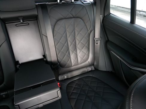 Used 2026 BMW X5 xDrive40i w/ M Sport Package image 14