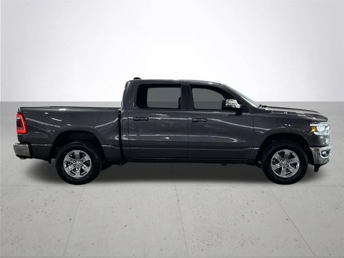 Used 2023 RAM 1500 Laramie AWD/4WD image 9