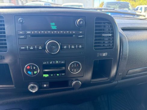 Used 2007 Chevrolet Silverado 1500 LT w/ 1LT Convenience Package image 10