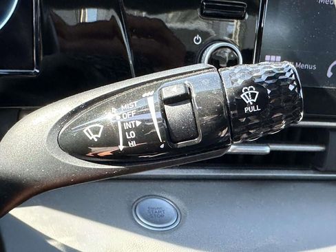 Used 2021 Hyundai Elantra SEL w/ Convenience Package FWD image 29