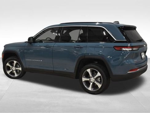 New 2026 Jeep Grand Cherokee Limited w/ Trailer Tow Package image 7