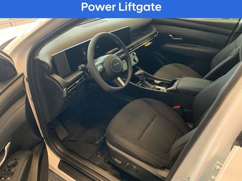 New 2026 Hyundai Tucson SEL image 3