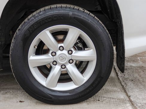Used 2017 Lexus GX 460 w/ Navigation Package AWD/4WD image 30