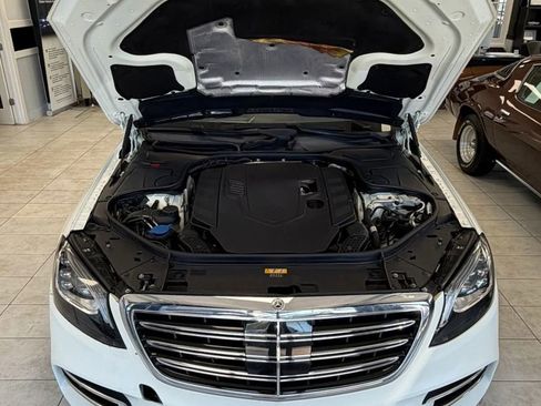 Used 2019 Mercedes-Benz S 560 Sedan image 44