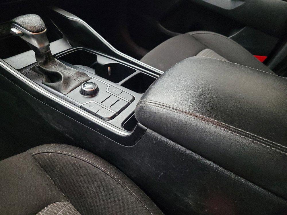 Used 2022 Kia Sorento LX FWD image 26