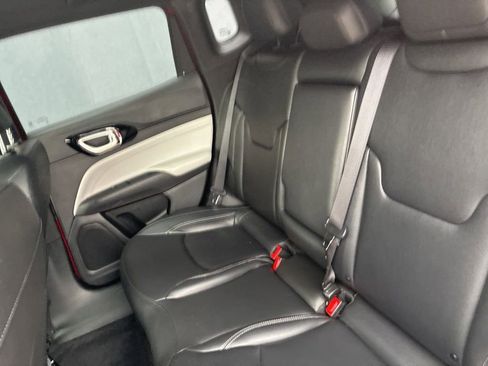 Used 2025 Jeep Compass Limited AWD/4WD image 14
