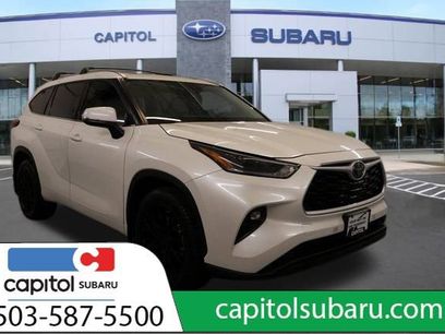 Used 2021 Toyota Highlander XLE