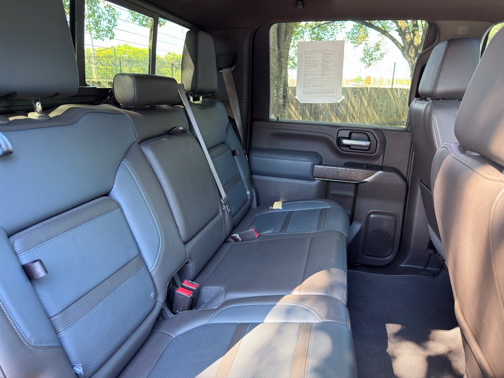 Used 2021 GMC Sierra 2500 Denali w/ Denali Ultimate Package AWD/4WD image 30
