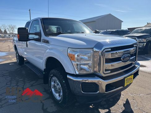 Used 2012 Ford F250 XLT w/ Camper Pkg image 3