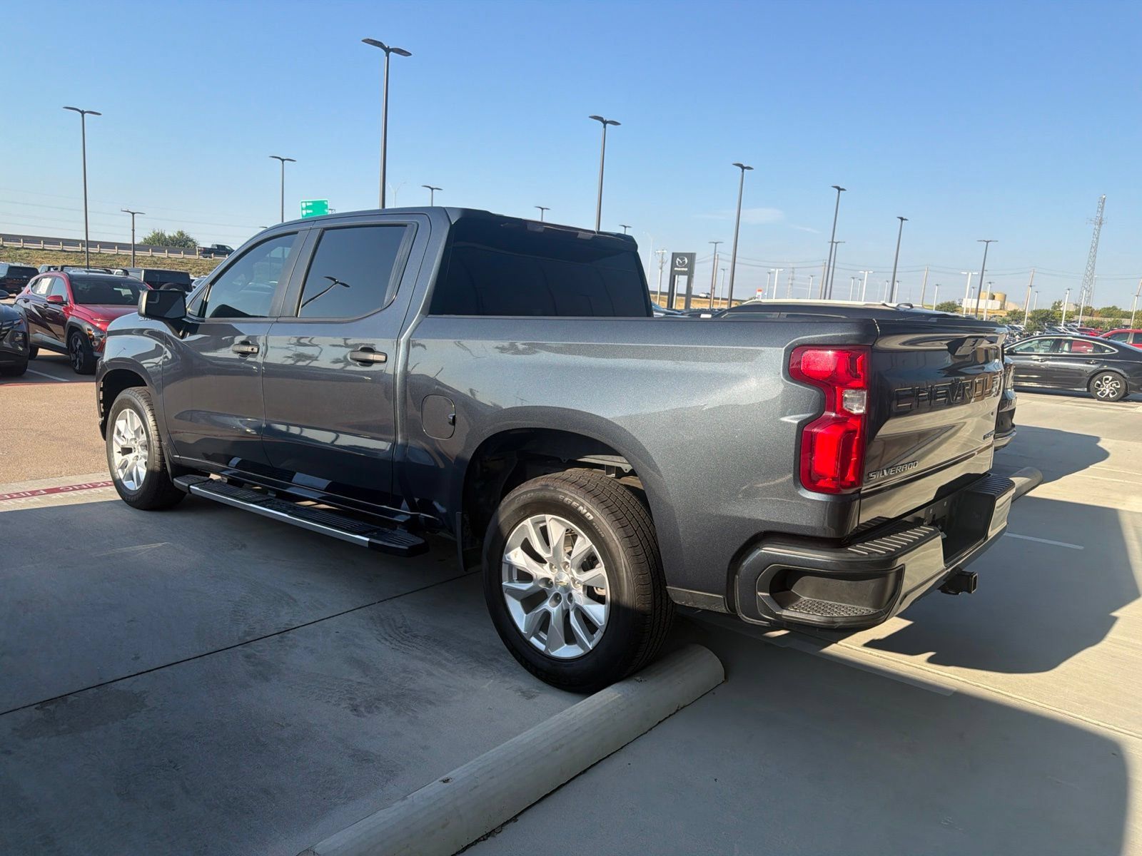 Used 2022 Chevrolet Silverado 1500 Custom RWD image 5