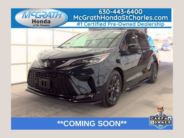 Used 2024 Toyota Sienna XSE w/ XSE Plus Package AWD/4WD image 1