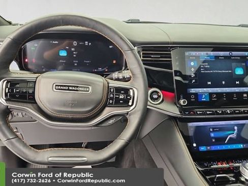 Used 2024 Jeep Grand Wagoneer Series III w/ Rear Seat Video Group 1 AWD/4WD image 15