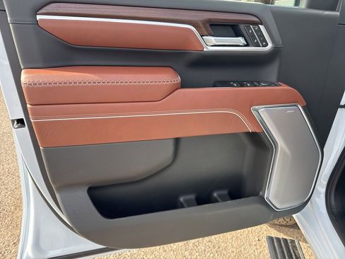 New 2026 GMC Sierra 3500 Denali Ultimate image 9