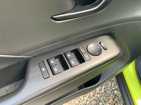 Used 2025 Hyundai Kona SEL AWD/4WD image 19