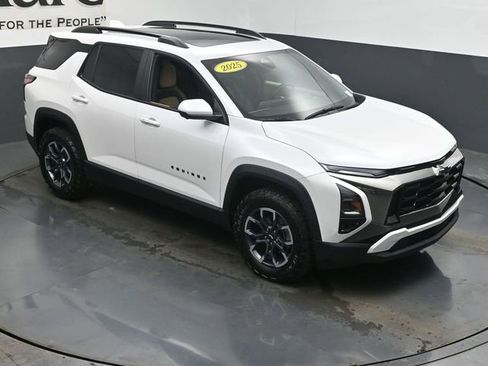 Used 2025 Chevrolet Equinox ACTIV w/ Safety and Technology Package image 48