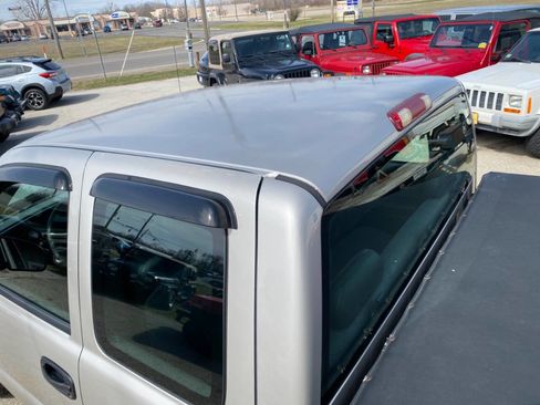 Used 2004 Chevrolet Silverado 1500 W/T image 58