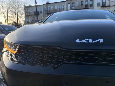 Used 2023 Kia K5 GT-Line image 9