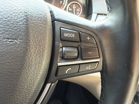 Used 2015 BMW 528i xDrive 528i xDrive Sedan 4D image 11