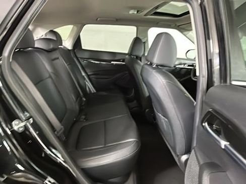 Used 2024 Kia Seltos EX AWD/4WD image 29