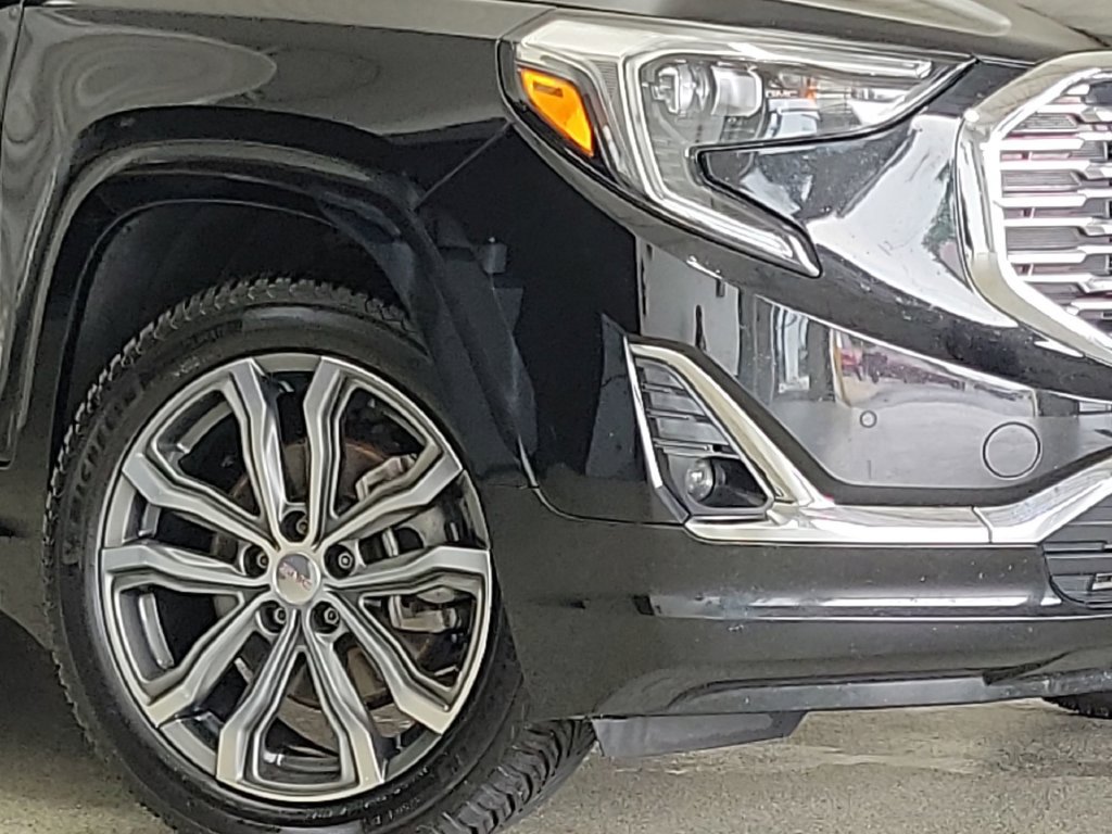 Certified 2020 GMC Terrain Denali FWD image 2