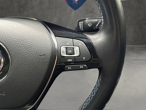 Used 2019 Volkswagen e-Golf SE w/ Driver Assistance Package image 24