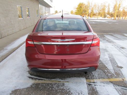 Used 2012 Chrysler 200 LX image 9