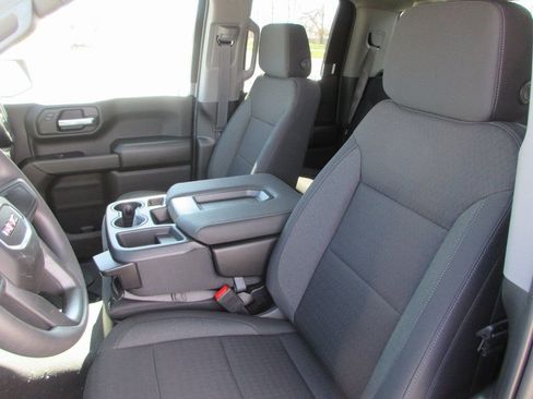 New 2026 GMC Sierra 1500 Pro w/ Pro Value Package AWD/4WD image 13